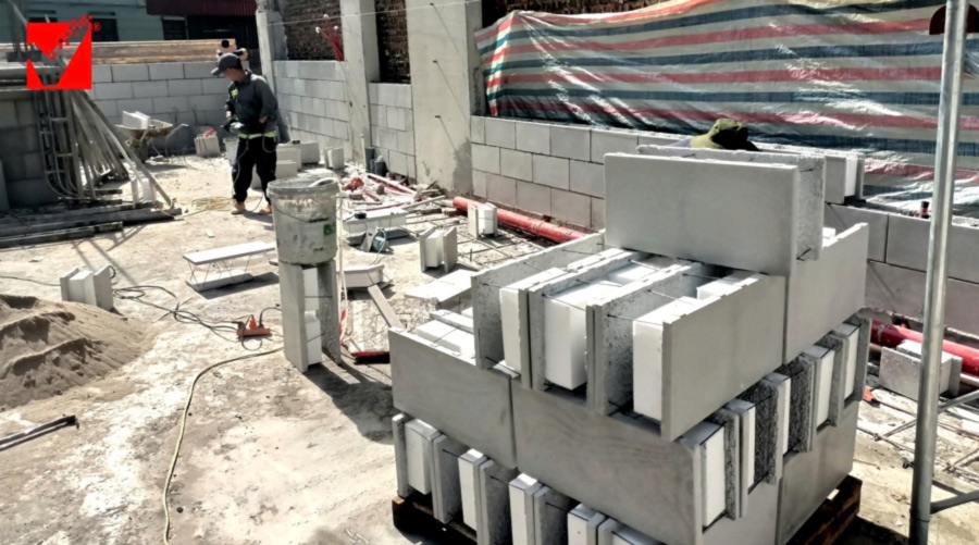 Gạch bê tông nhẹ lõi xốp VRO