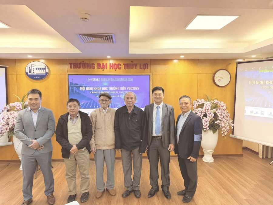 Click image for larger version  Name:	590804372_1463549045778512_7659025701555046690_n.jpg Views:	0 Size:	195.3 KB ID:	295855